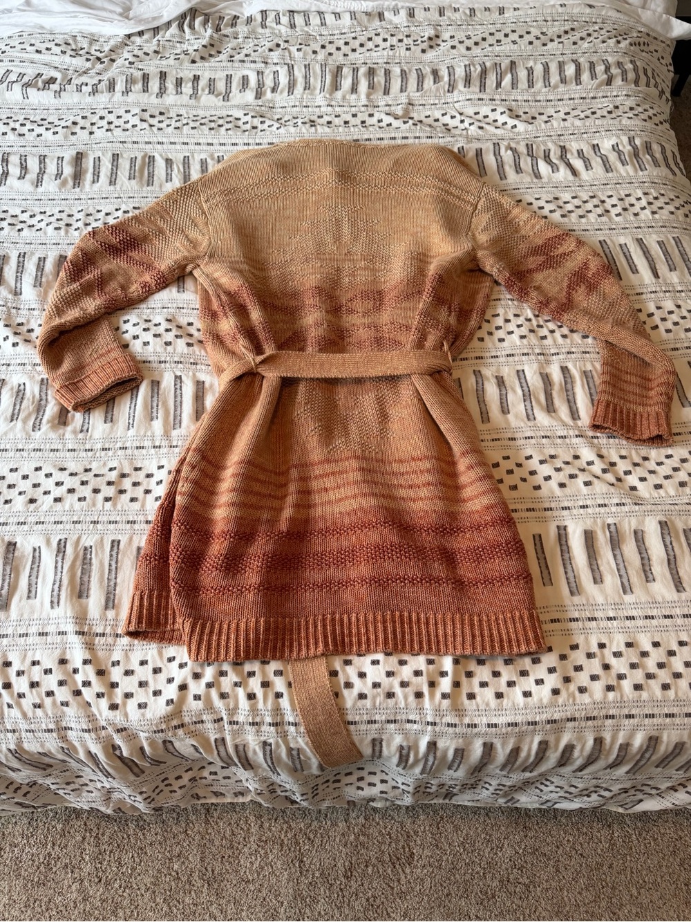 Pendleton Gradient Tan to Rust Belted Knit Long Sleeve Dress